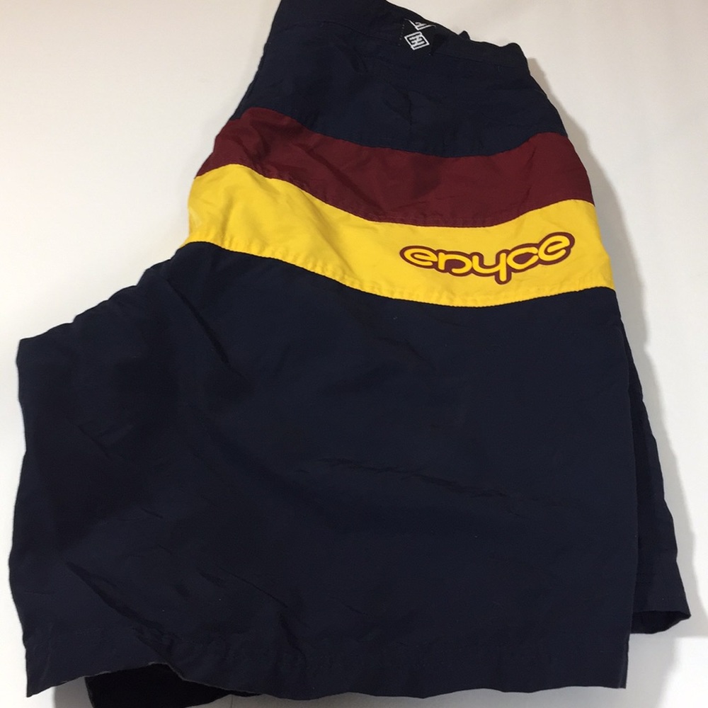 Enyce Shorts Size Large